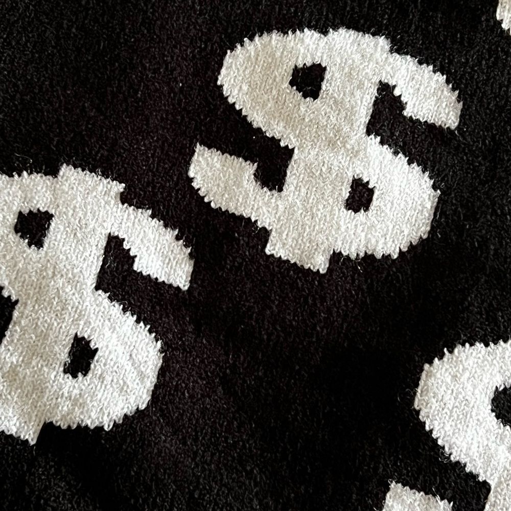 Black Jacquard Knit Skullcap Beanie with White  Dollar Signs - Picture 3 of 4